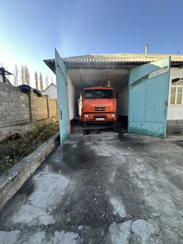 услуги сантехника электрика плотника: КАМАЗ самосвал, оранжевый, двухосный/трёхосный (серия с прямоугольной — 1