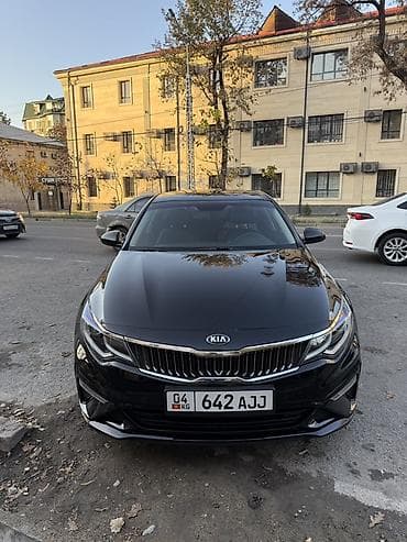 Kia K5: 2018 г., 2 л, Автомат, Бензин, Седан