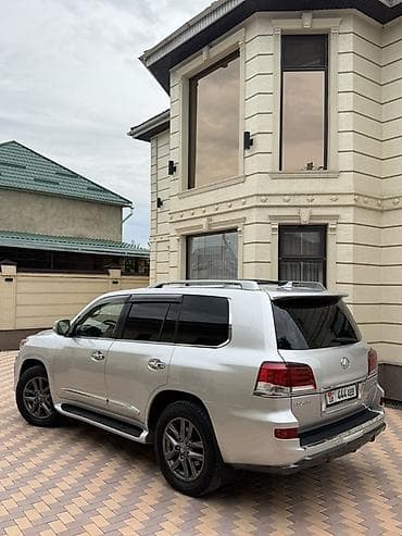 стекло токмок: Lexus LX: 2008 г., 5.7 л, Автомат, Газ, Внедорожник — 4