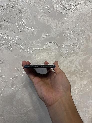 true: IPhone 11, Б/у, 128 ГБ, Черный, 78 % — 5