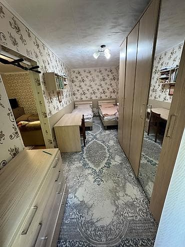 Комнаты: 50 м², С мебелью — 10