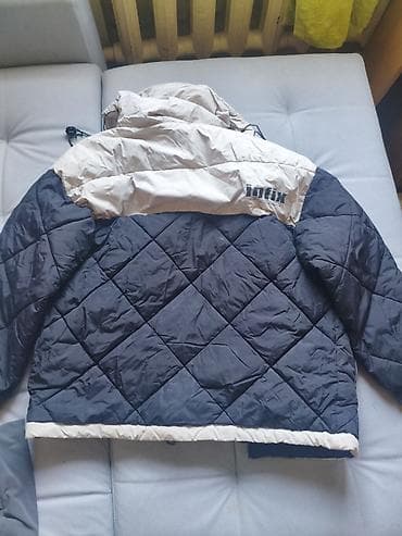 helly hansen: Утеплённая стёганая куртка с капюшоном - Двухцветный дизайн — 1