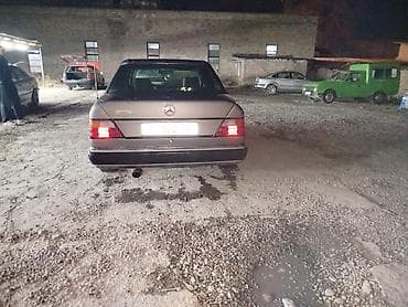 антена на 124: Mercedes-Benz E-Class: 1992 г., 2.3 л, Механика, Бензин, Седан — 5