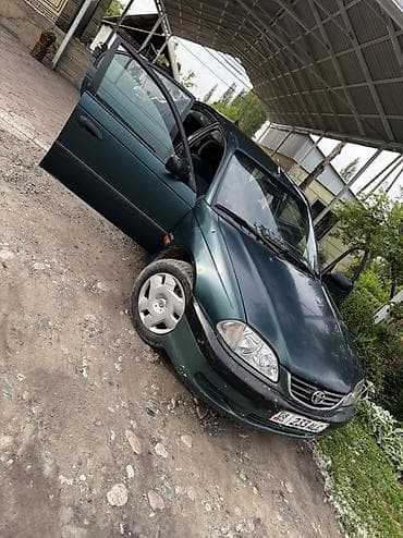 Toyota: Toyota Avensis: 2003 г., 1.6 л, Механика, Бензин, Седан — 10