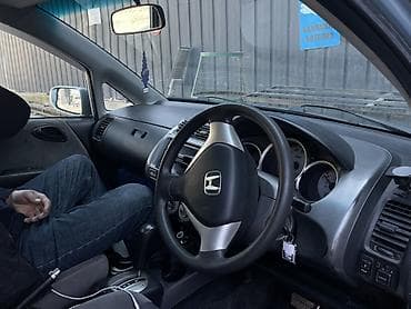 торпеда на фит: Honda Fit: 2004 г., 1.3 л, Автомат, Бензин, Хэтчбэк — 2