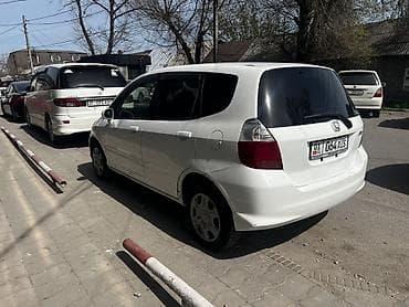 fit 2 2011: Honda Fit: 2002 г., 1.3 л, Автомат, Бензин, Хэтчбэк — 3