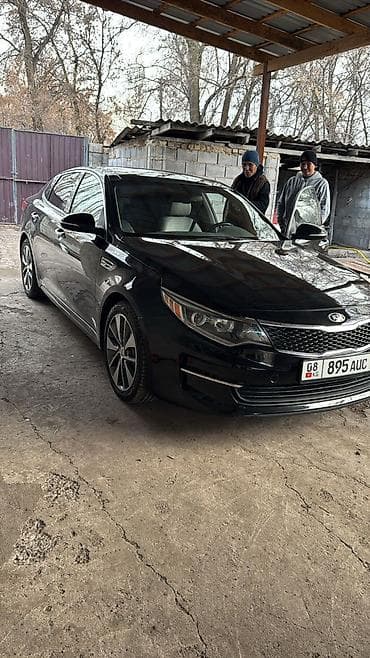 Kia Optima: 2018 г., Седан