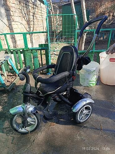 Детские скейты: Продаю детский велосипед-каляска б/у. сост.норм — 2