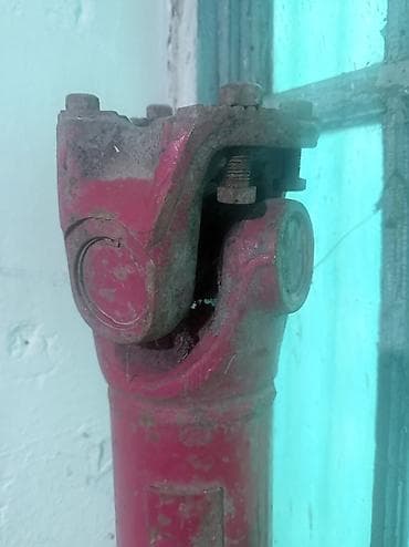 соло на бас гитаре: Комплект карданных валов Iveco Б/у, Оригинал — 2