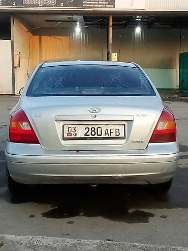 golf plus: Hyundai Elantra: 2002 г., 1.6 л, Механика, Бензин, Седан — 7