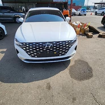 kia 2010: Hyundai Grandeur: 2022 г., 3 л, Автомат, Газ, Седан — 1