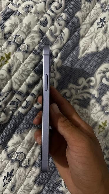 magic keyboard apple: IPhone 12 — 5