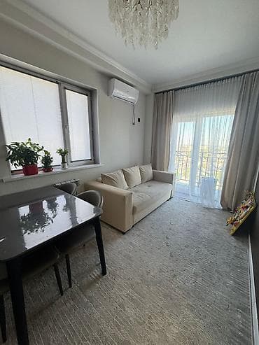 Квартиры: 1 комната, 37 м², Элитка, 8 этаж, Дизайнерский ремонт — 1