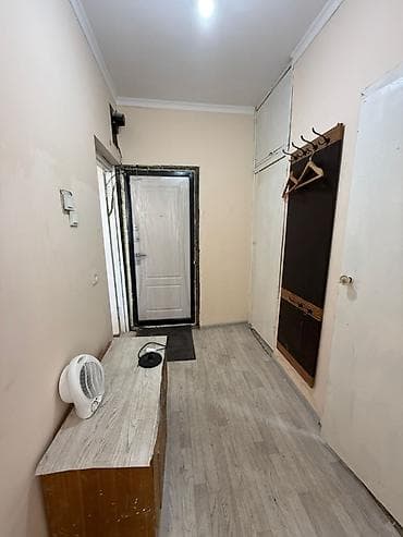 восток квартира: 1 комната, Агентство недвижимости, С мебелью частично — 1