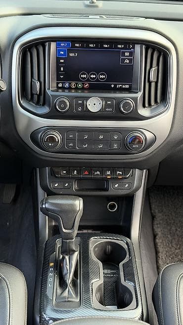 spark 2012: Chevrolet Colorado: 2020 г., 3.6 л, Автомат, Бензин, Пикап — 8