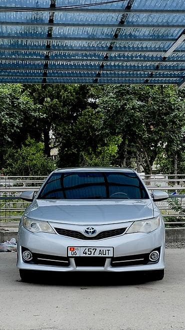 211 е500: Toyota Camry: 2014 г., 2.5 л, Автомат, Гибрид, Седан — 1