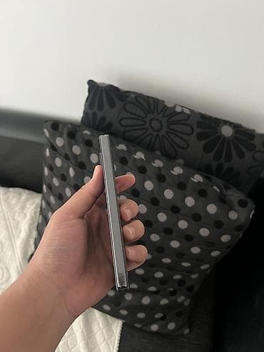 айфон 7 с: Google Pixel Fold, Б/у, 256 ГБ, цвет - Черный, В рассрочку, 1 SIM, eSIM — 6