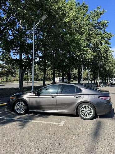5: Toyota Camry: 2018 г., 2.5 л, Автомат, Бензин, Седан — 4