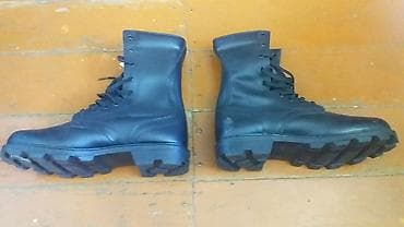 женская одежда вечерние платья: Мужские ботинки, 42, 4F, Новый, цвет - Черный, Самовывоз — 4