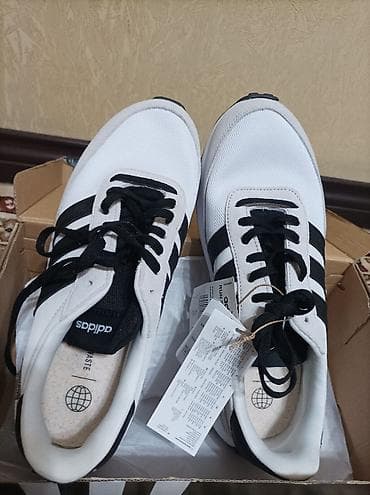 изи адидас: Кроссовки adidas Run 60s 2.0 - Классический силуэт в стиле — 3