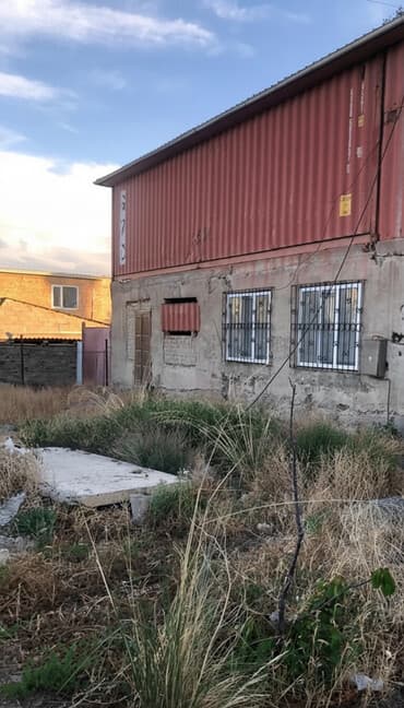 дом кудай берген: Толук буто элек 2 этаж уй сатылат . Кухня, очокканасы буткон 4, 5 — 1