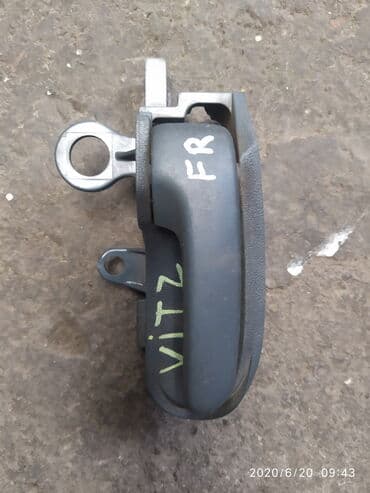 купить черепаху в бишкеке: Toyota Vitz дверная ручка, Тойота Витц дверная ручка, Передняя правая — 1