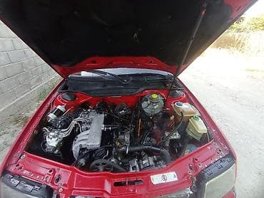 бизнес машина: Audi S4: 1993 г., 2.3 л, Механика, Бензин, Седан — 9