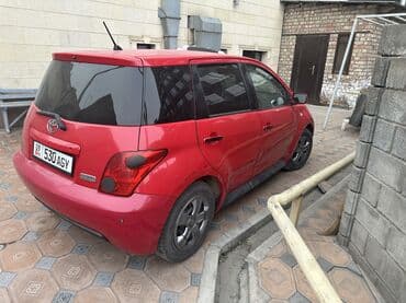 таета ис: Toyota ist: 2003 г., 1.5 л, Автомат, Бензин, Хэтчбэк — 9