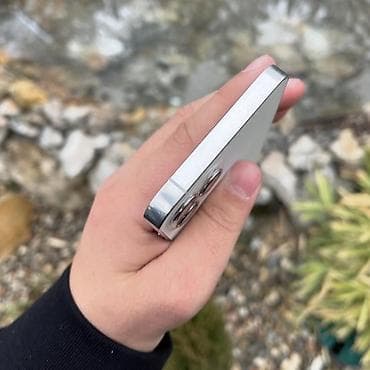 ipad 2018 pro: IPhone 12 Pro, Б/у, 256 ГБ, Белый, 100 % — 6