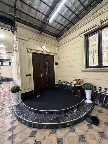 Үйлөрдү ижарага берүү: Шикарный кирпичный дом в районе Парка Боталиева Локация: ул. Манаса / — 1