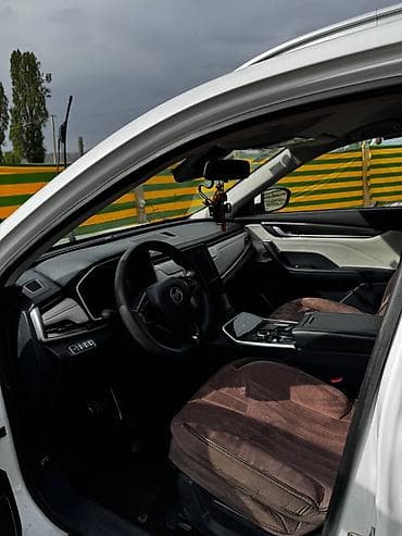 JMEV: JMEV EX5: 2020 г., Автомат, Электромобиль, Кроссовер — 5