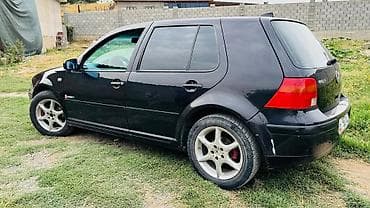 форд фокум: Volkswagen Golf: 2000 г., 2 л, Механика, Хэтчбэк — 3