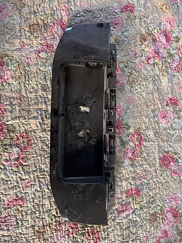 Центральная консоль Toyota 2015 г., Б/у, Оригинал