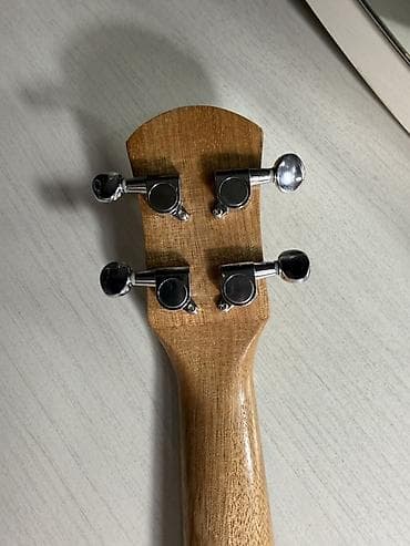 instrument: Укулеле Deviser, сопрано - Тип: укулеле сопрано (4 струны) - Бренд — 7