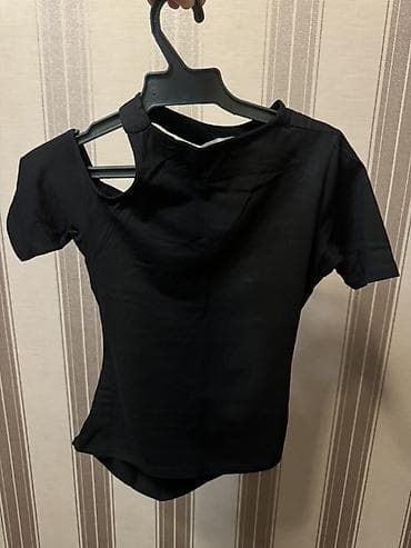 топики женские: Топ, Трикотаж, Ассиметричная модель, Новый, S — 2