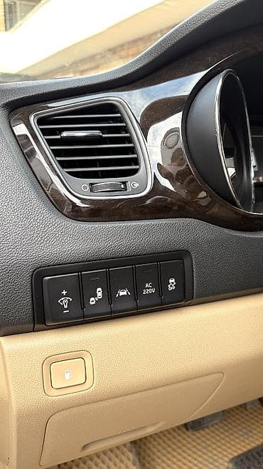 киа карнавал 2017: Kia Carnival: 2019 г., 2.2 л, Автомат, Дизель, Минивэн — 3