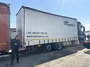 li l9 max: Легкий грузовик, Mercedes-Benz — 6