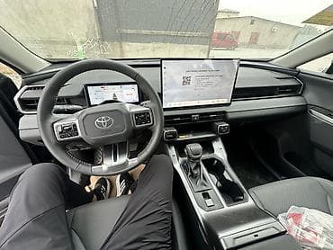 рав 4: Toyota RAV4: 2026 г., 2 л, Вариатор, Бензин, Кроссовер — 6