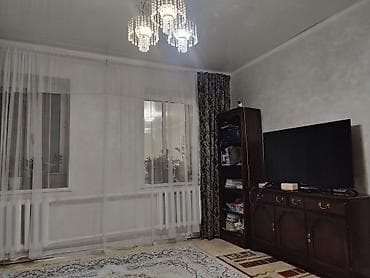 Продажа домов: Дом с двором и крытым навесом/верандой. - Кирпичный забор и — 10