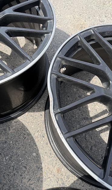 Литые Диски R 19 AMG, Комплект, отверстий - 5, Б/у — 4