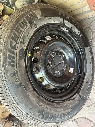 покрышки r18: Колесо в сборе: шина Michelin + стальной штампованный диск — 2