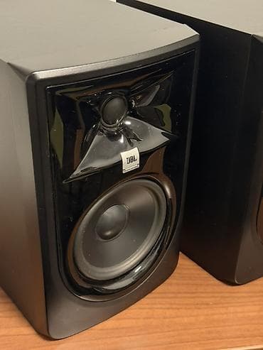 монитор g30: Пара активных студийных мониторов JBL 305P MkII (серия 3 MkII), 5" + — 3