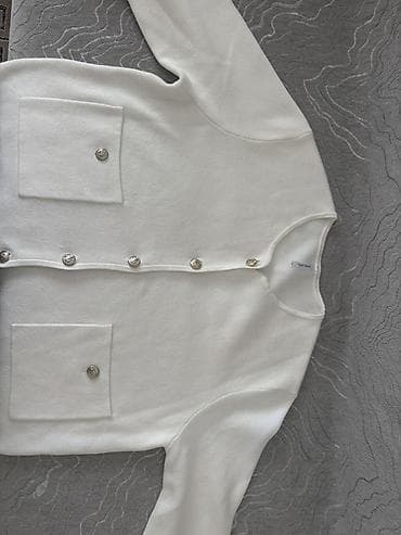 кардиган муж: Кардиган женский, трикотажный, белый. - Классический крой с круглым — 1