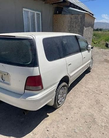 mazda 2000: Honda Odyssey: 1994 г., 2.3 л, Автомат, Бензин, Минивэн — 3