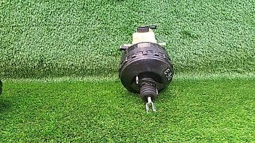 Тормознои ваккум Е90 6 778 818 Год 2001 В отличном состоянии, очень