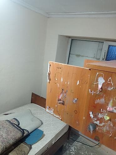 Куплю комнату: Сдаётся простая 2‑комнатная квартира/комната в жилом доме. Планировка — 4