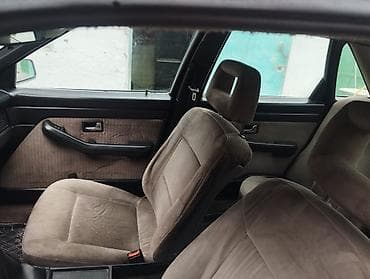 bew e34: Audi 100: 1990 г., Ручные, Бензин, Седан — 4