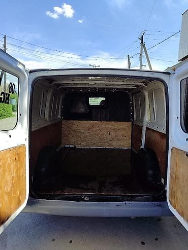 Транспорт: Ford Transit: 2006 г., 2 л, Механика, Дизель, Фургон — 5
