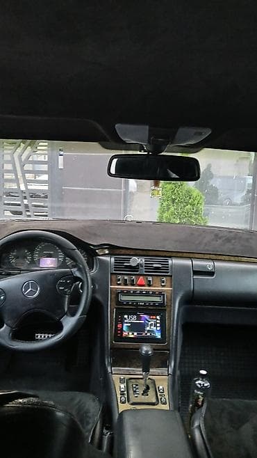 потрубок радиатора: Mercedes-Benz E-Class: 2001 г., 5.5 л, Автомат, Бензин, Седан — 7