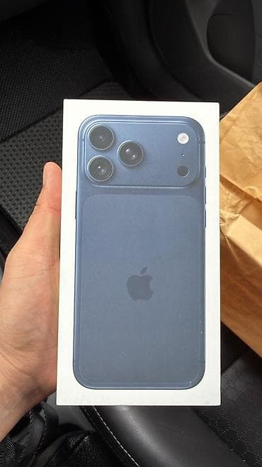 poco x7: IPhone 17 Pro Max, Новый, 1 ТБ, Синий, Кабель — 3